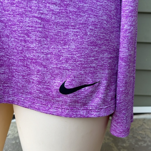 BNWOT Nike lightweight hooded top - Picture 3 of 12